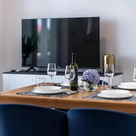 Apartment Adriatic Azure *