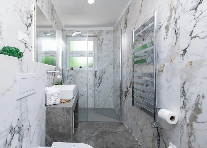 Adriatic Azure شقة